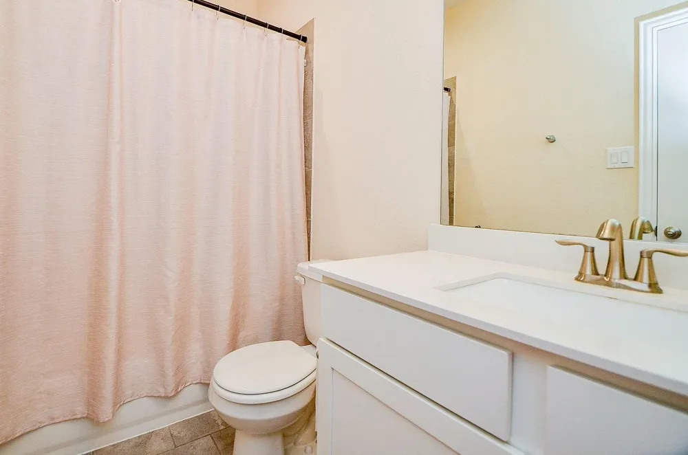 279 Shoreview Drive Conroe, TX 77303