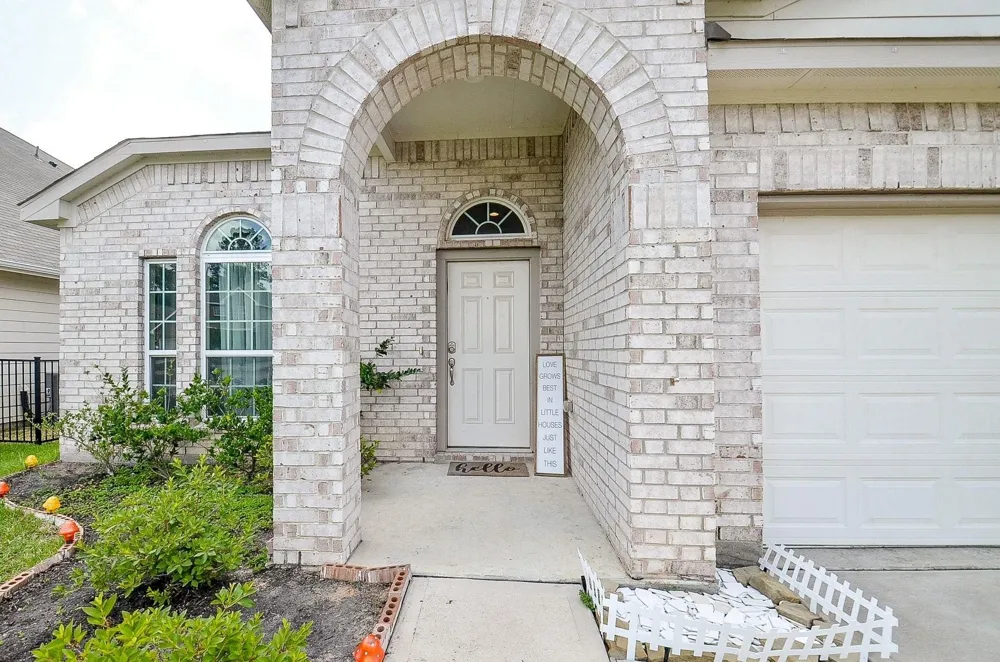 279 Shoreview Drive Conroe, TX 77303