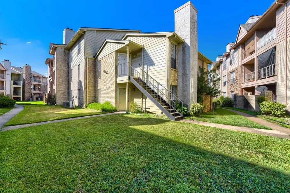 10101 S Gessner Road #409 Houston, TX 77071