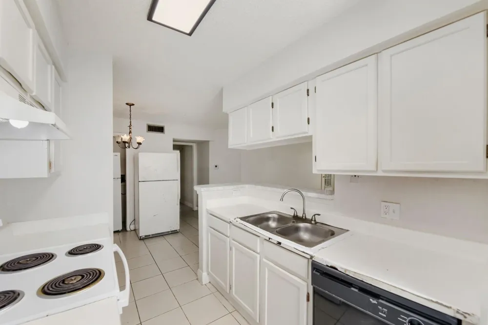 10101 S Gessner Road #409 Houston, TX 77071