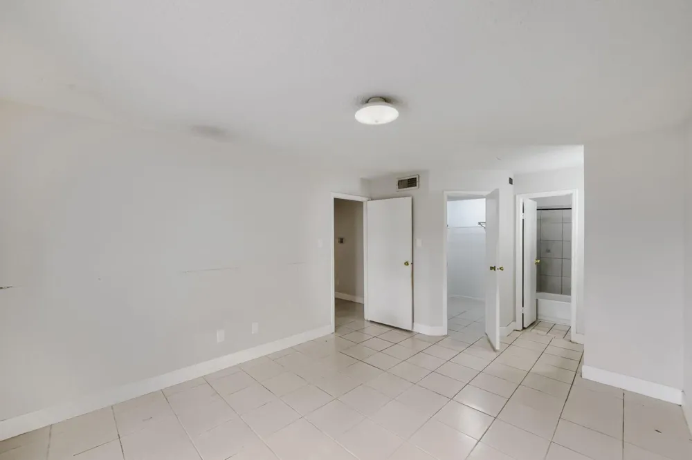 10101 S Gessner Road #409 Houston, TX 77071