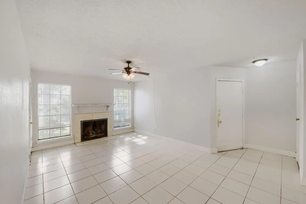 10101 S Gessner Road #409 Houston, TX 77071
