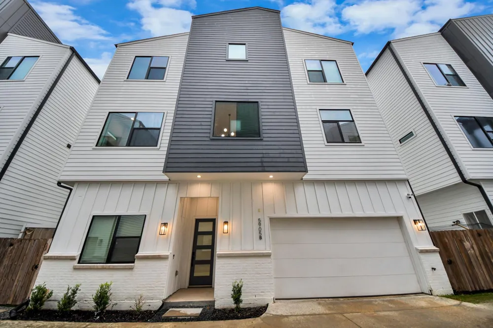 5905 Fairdale Lane #B Houston, TX 77057