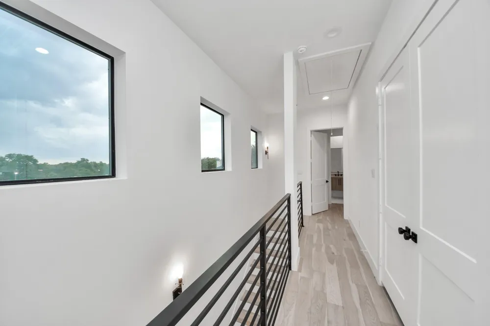 5905 Fairdale Lane #B Houston, TX 77057