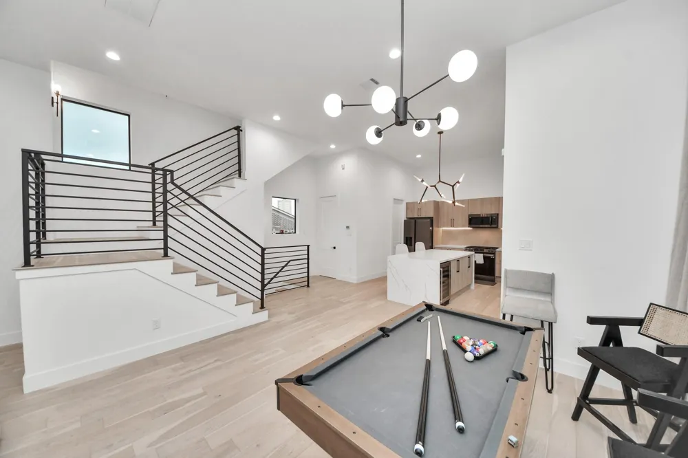 5905 Fairdale Lane #B Houston, TX 77057