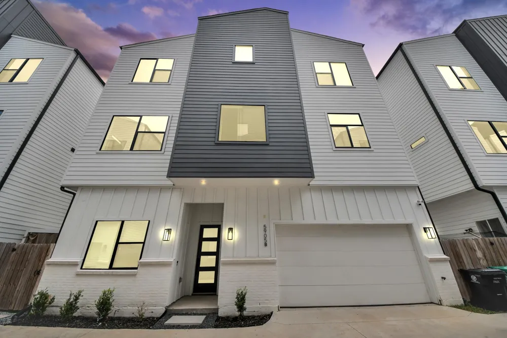 5905 Fairdale Lane #B Houston, TX 77057