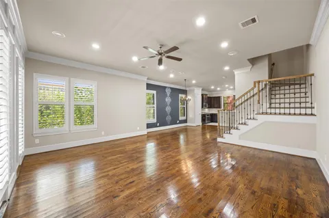 1212 St Charles