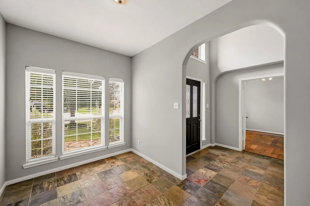 9202 Fernwillow Drive Spring, TX 77379