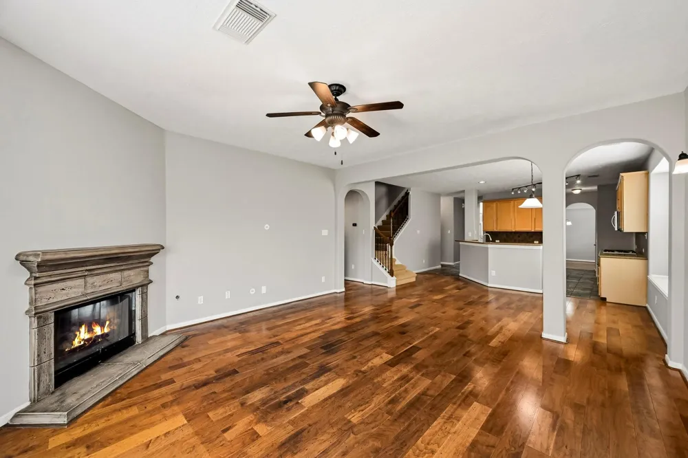 9202 Fernwillow Drive Spring, TX 77379