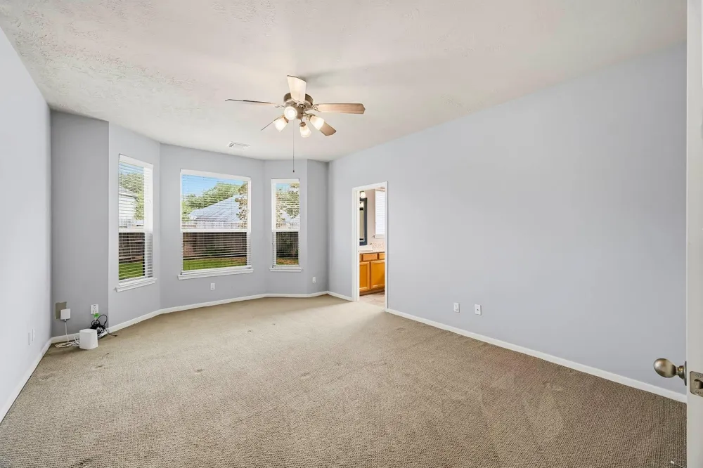 9202 Fernwillow Drive Spring, TX 77379