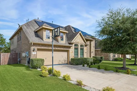 1106 Boxwood Place