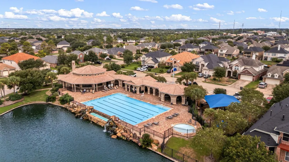 17923 Camp Cove Drive Cypress, TX 77429