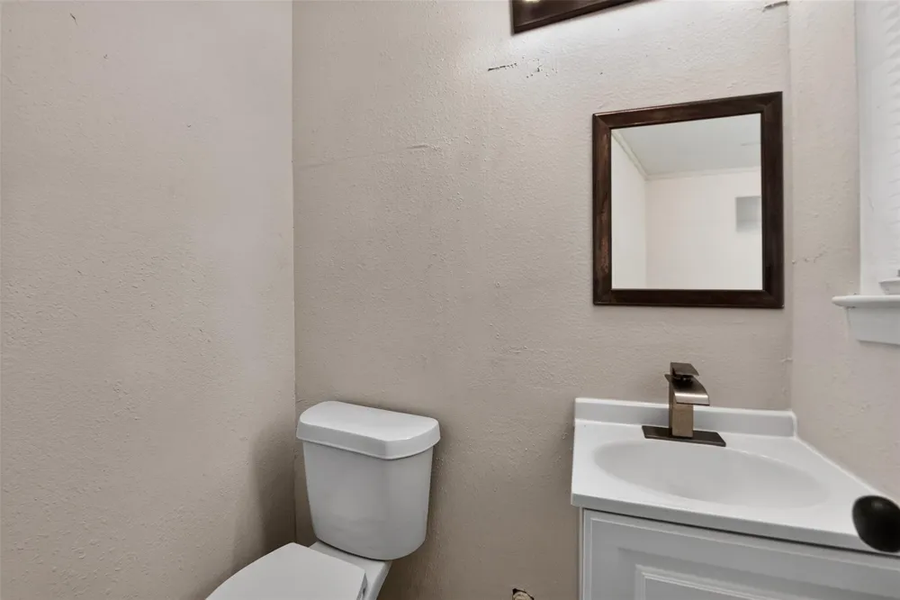 3318 Ripplebrook Drive Houston, TX 77045
