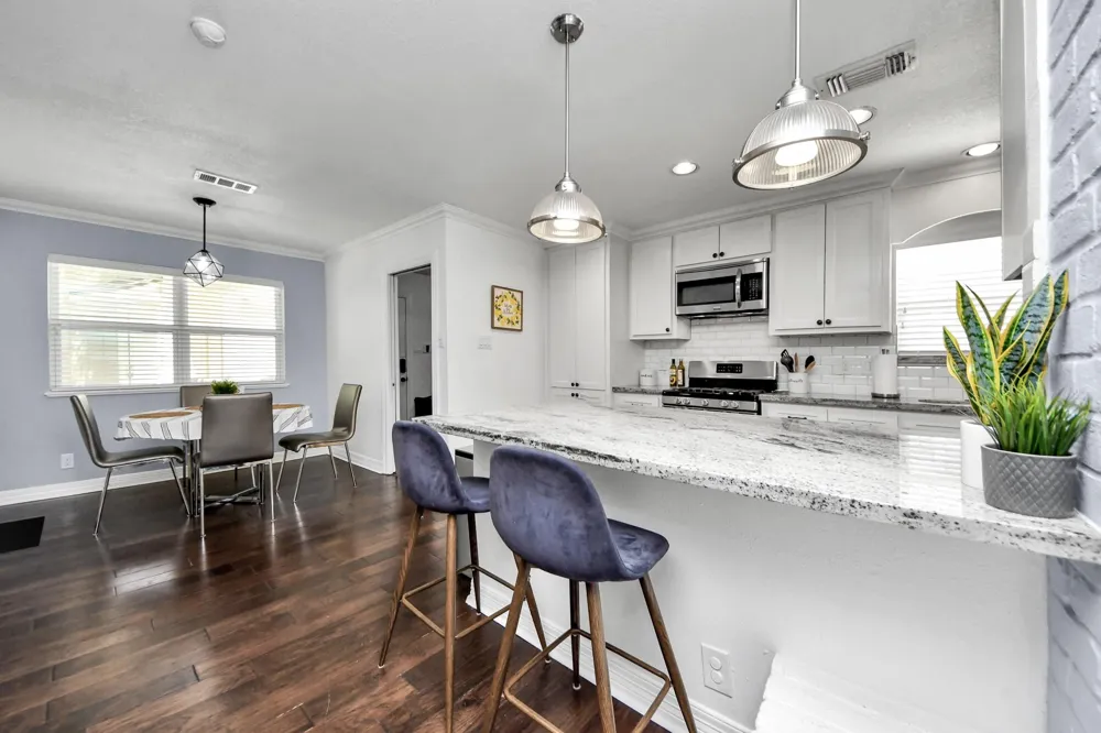 2319 Greyburn Lane Houston, TX 77080