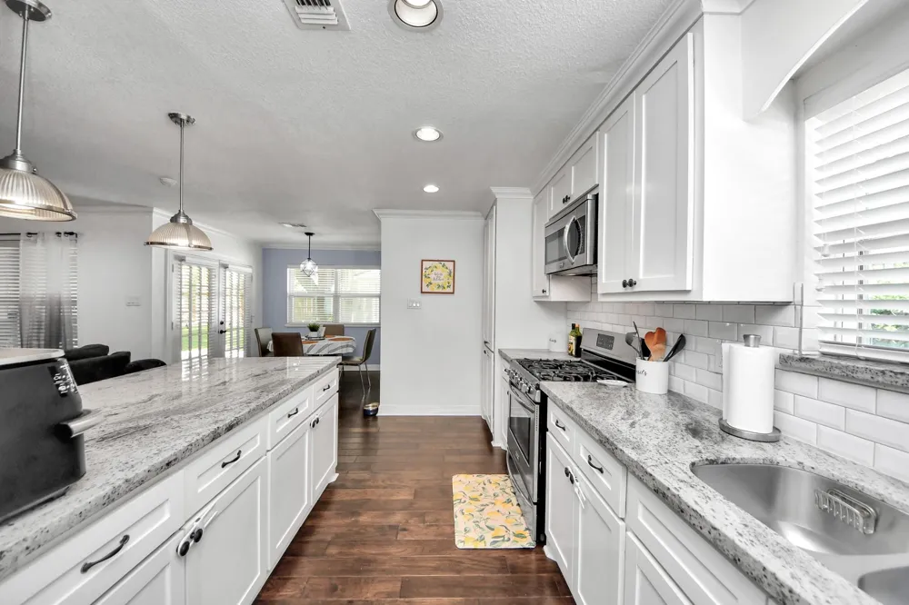 2319 Greyburn Lane Houston, TX 77080