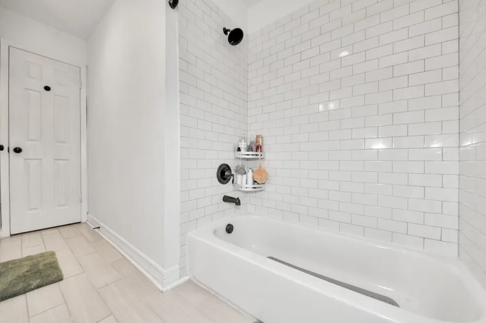 2319 Greyburn Lane Houston, TX 77080