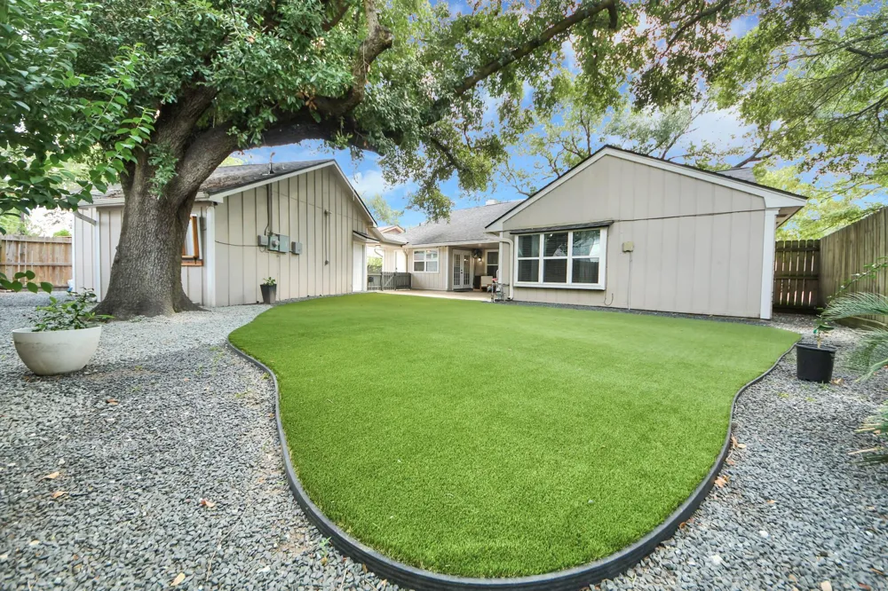 2319 Greyburn Lane Houston, TX 77080