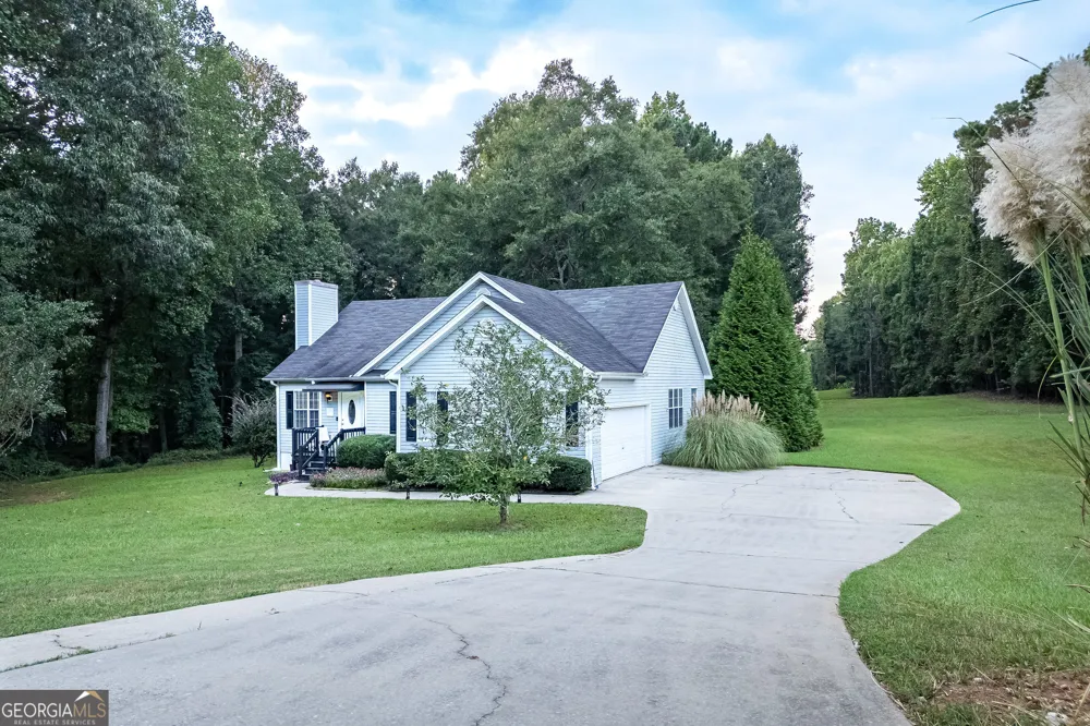 95 Otara Woods DR Newnan, GA 30263