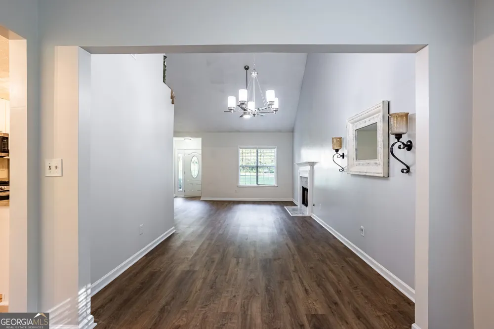95 Otara Woods DR Newnan, GA 30263
