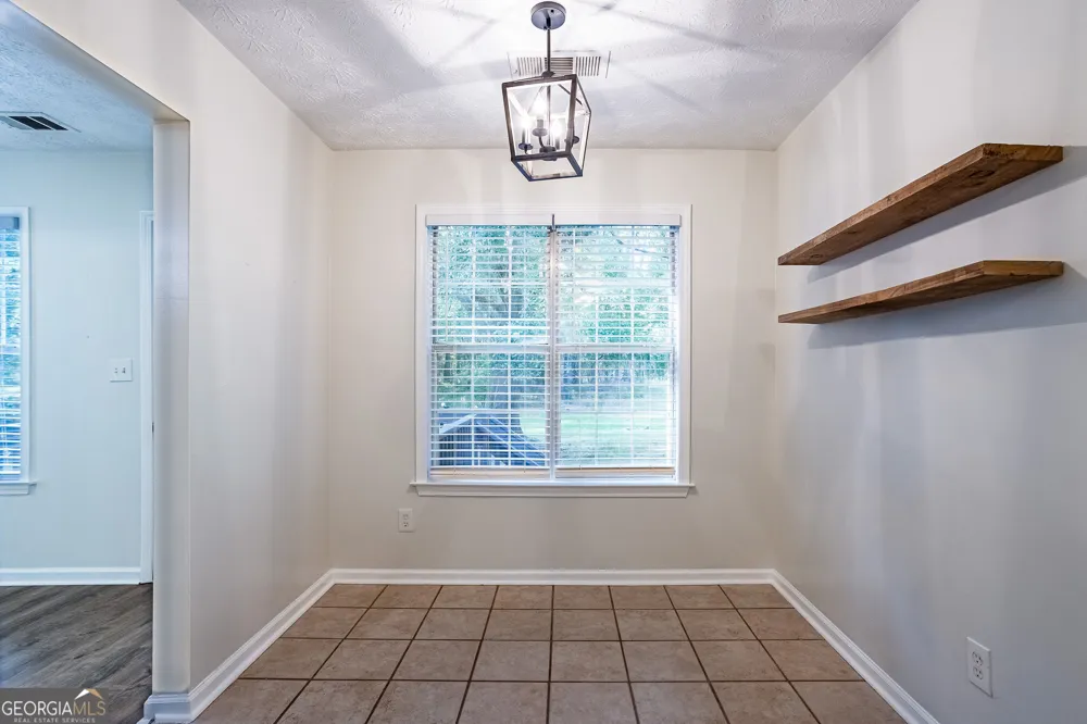 95 Otara Woods DR Newnan, GA 30263