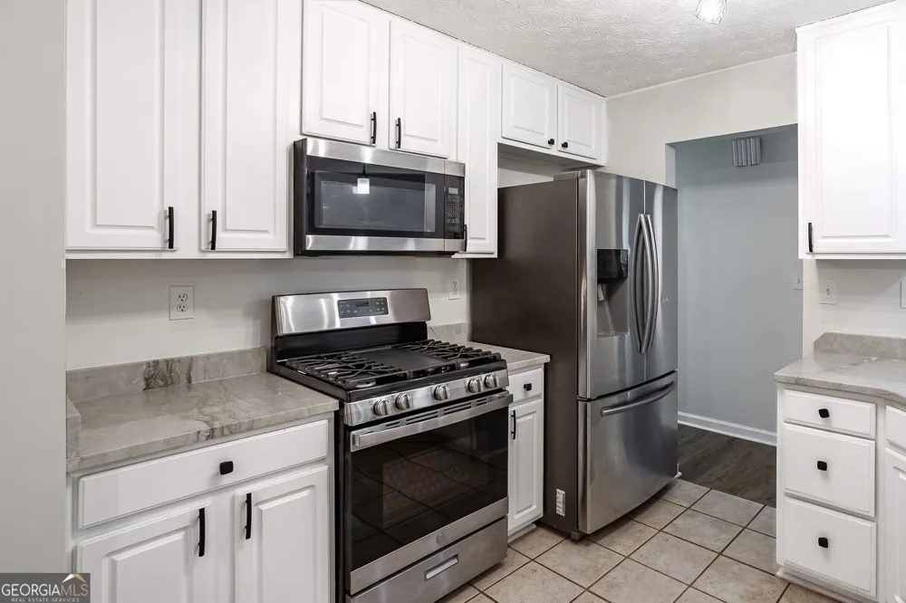 95 Otara Woods DR Newnan, GA 30263