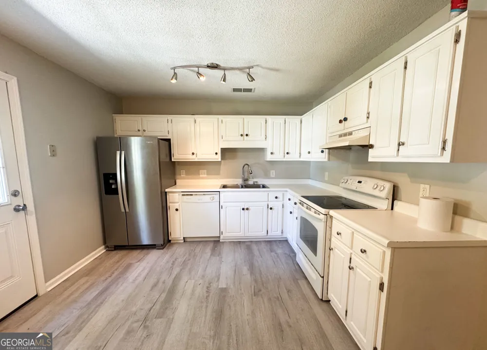 401 Wendwood CT Statesboro, GA 30458