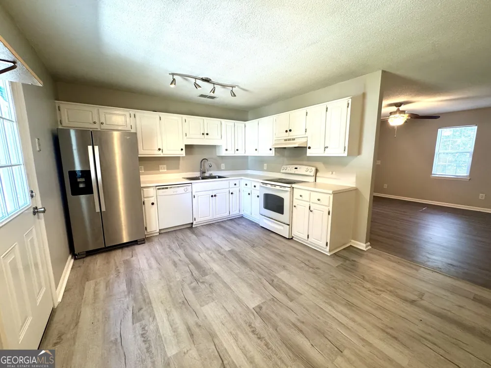 401 Wendwood CT Statesboro, GA 30458