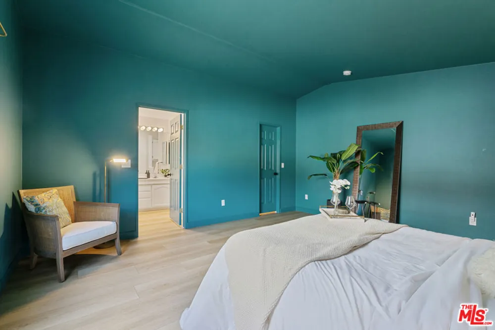 133 Pueblo Lane Topanga, CA 90290