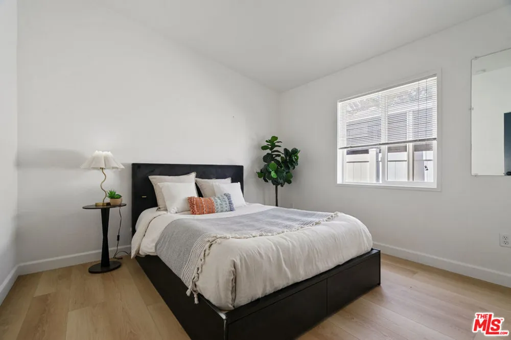 133 Pueblo Lane Topanga, CA 90290