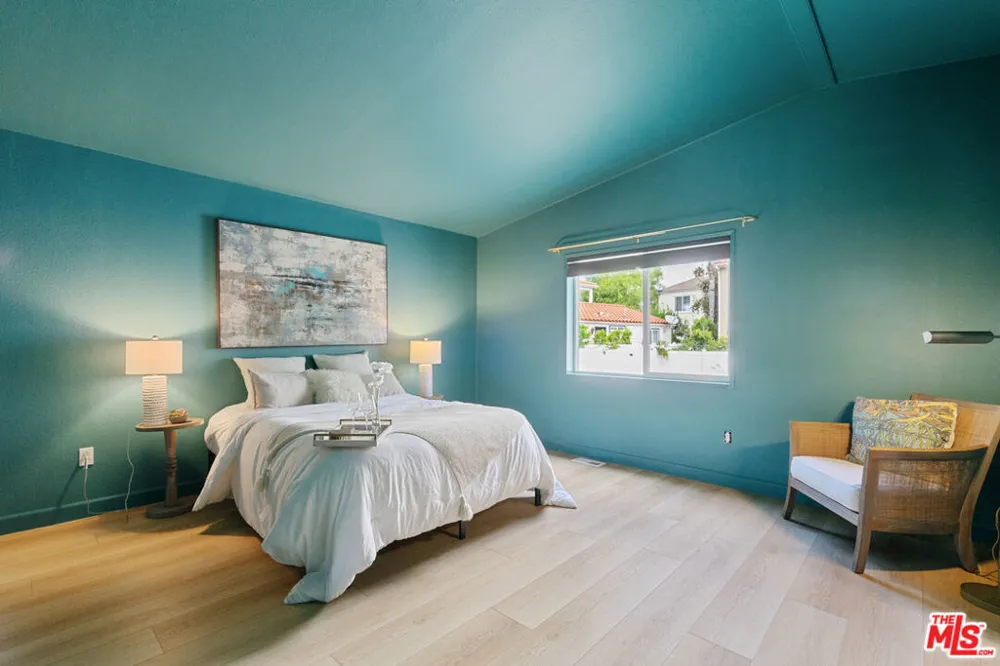 133 Pueblo Lane Topanga, CA 90290