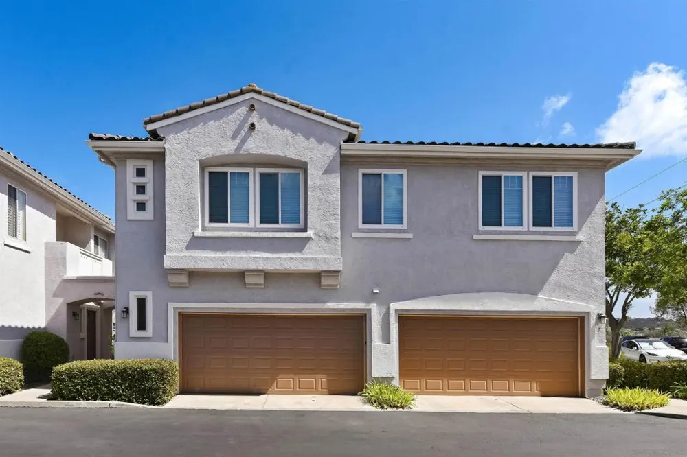 10950 Ivy Hill Dr #4 San Diego, CA 92131