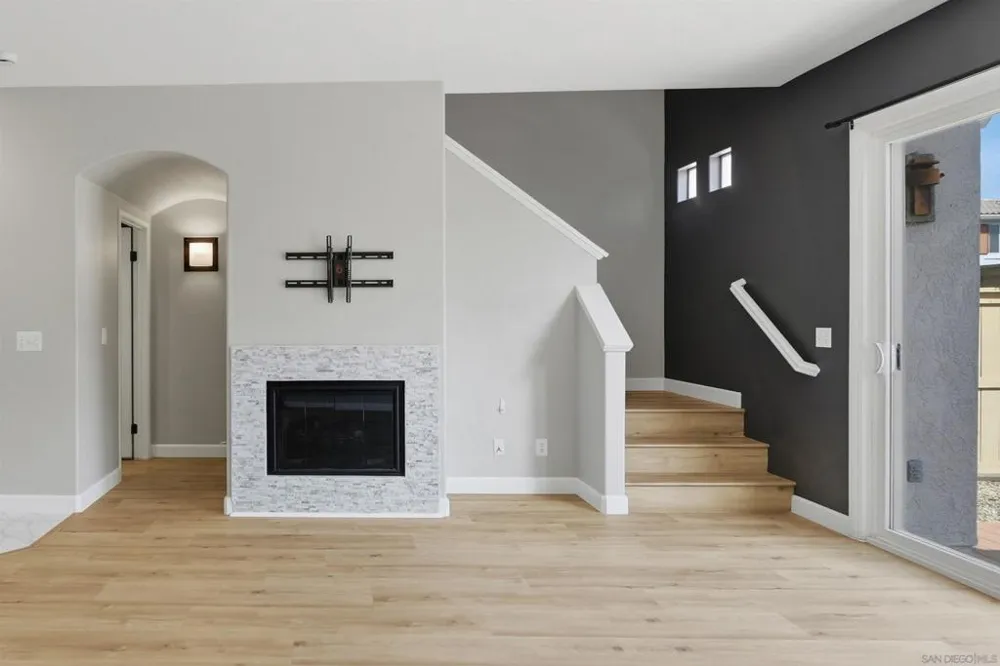 10950 Ivy Hill Dr #4 San Diego, CA 92131
