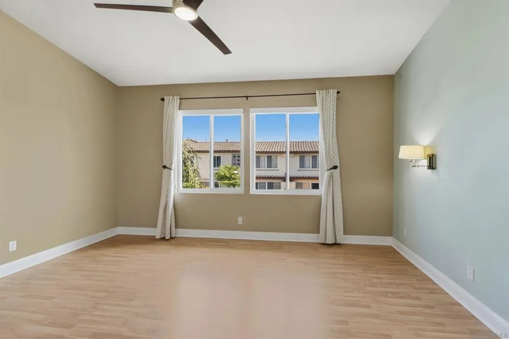 10950 Ivy Hill Dr #4 San Diego, CA 92131