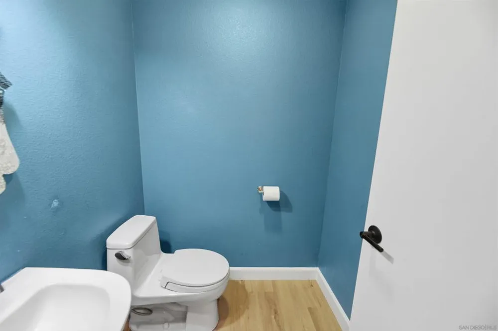 10950 Ivy Hill Dr #4 San Diego, CA 92131
