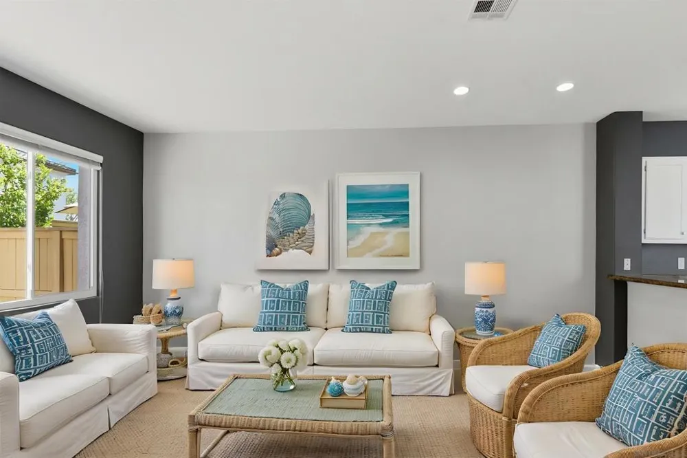 10950 Ivy Hill Dr #4 San Diego, CA 92131