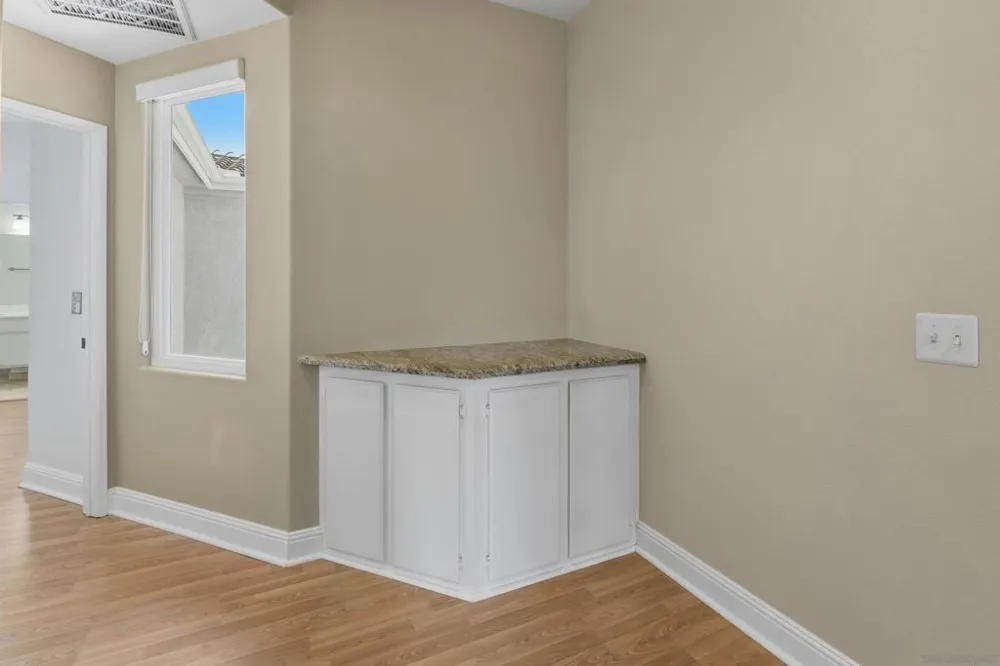 10950 Ivy Hill Dr #4 San Diego, CA 92131