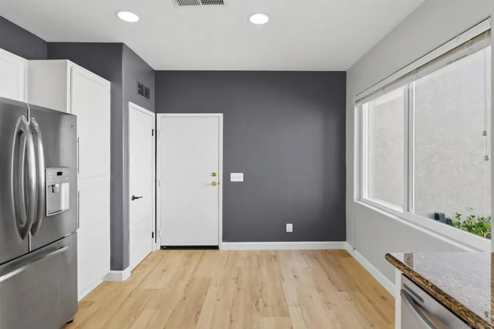 10950 Ivy Hill Dr #4 San Diego, CA 92131