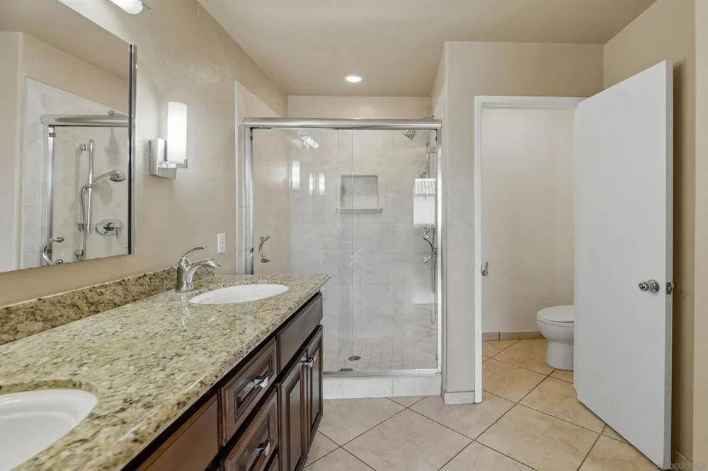 10950 Ivy Hill Dr #4 San Diego, CA 92131
