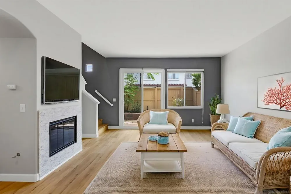 10950 Ivy Hill Dr #4 San Diego, CA 92131