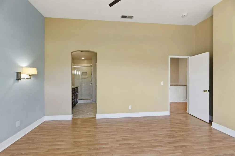10950 Ivy Hill Dr #4 San Diego, CA 92131
