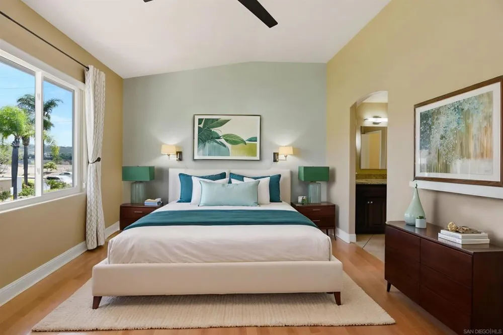 10950 Ivy Hill Dr #4 San Diego, CA 92131