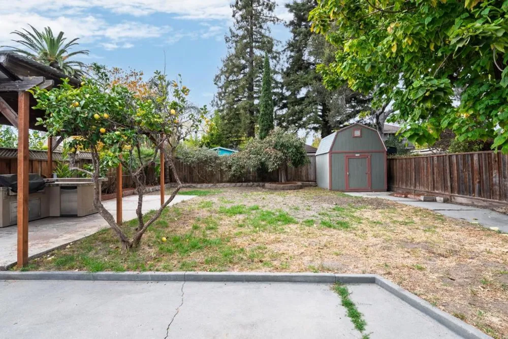 229 Poplar Avenue Santa Cruz, CA 95062