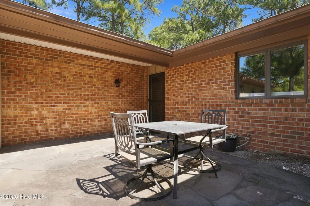 625 Redwood Drive Southern Pines, NC 28387