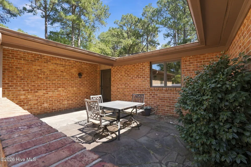625 Redwood Drive Southern Pines, NC 28387