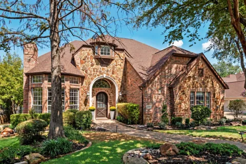 4129 Glenbrook Drive