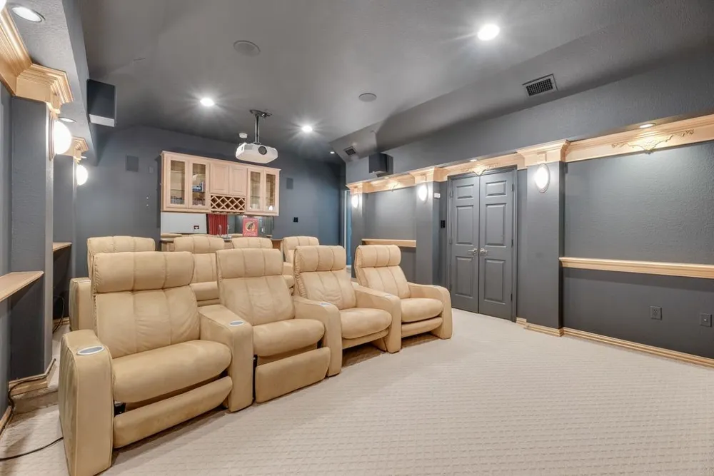 4129 Glenbrook Drive Richardson, TX 75082