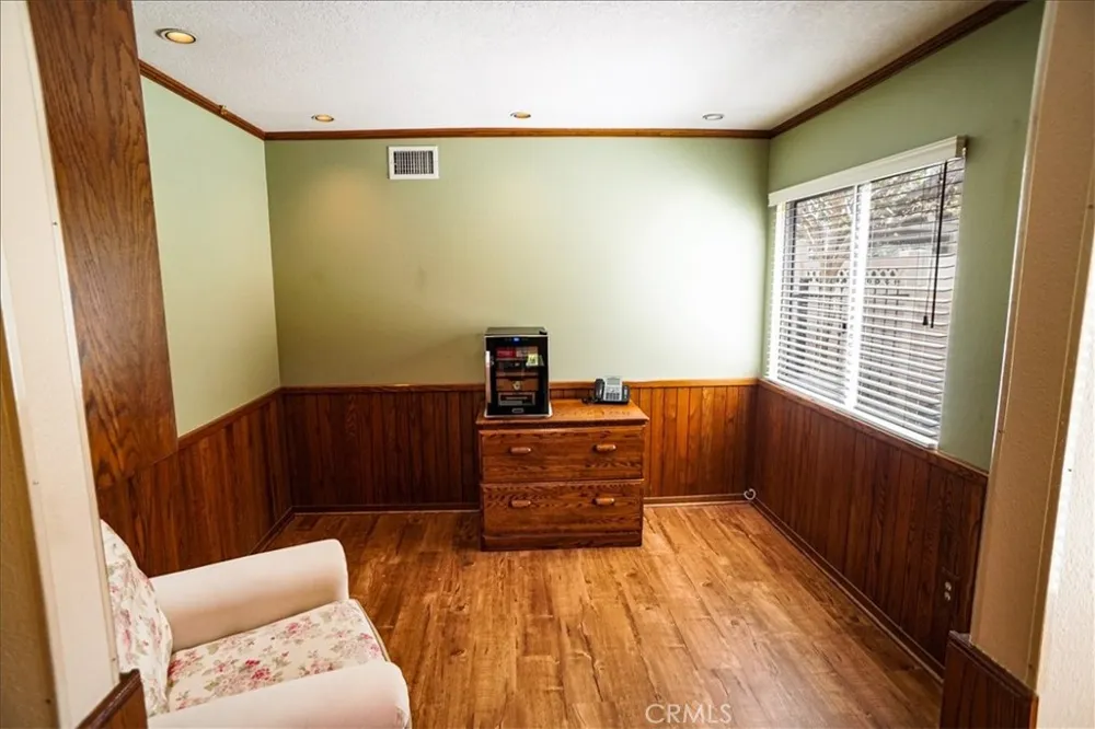 25628 Alicante Valencia, CA 91355