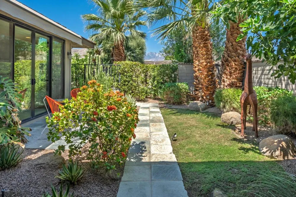 77 Colgate Drive Rancho Mirage, CA 92270