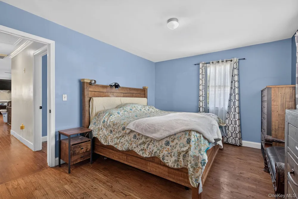 11 Amy Lane Middletown, NY 10941