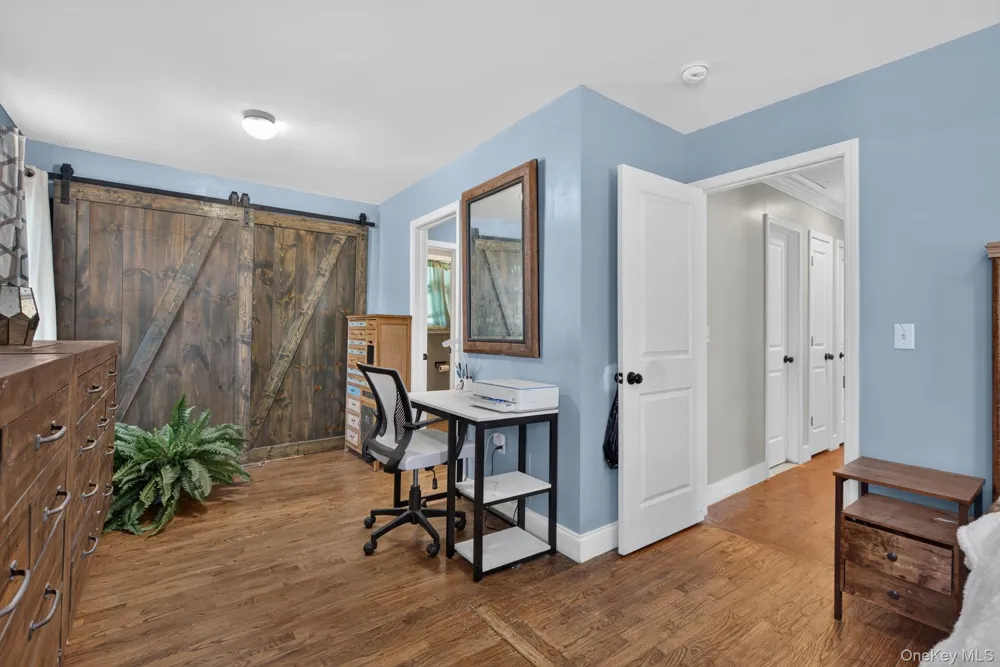 11 Amy Lane Middletown, NY 10941